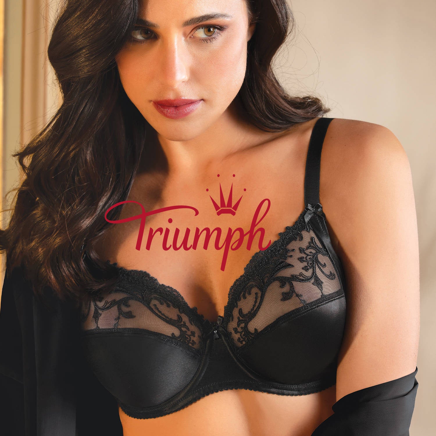Triumph - (3 τεμάχια) Σουτιέν από μετάξι με μπανέλα για άνετη εφαρμογή